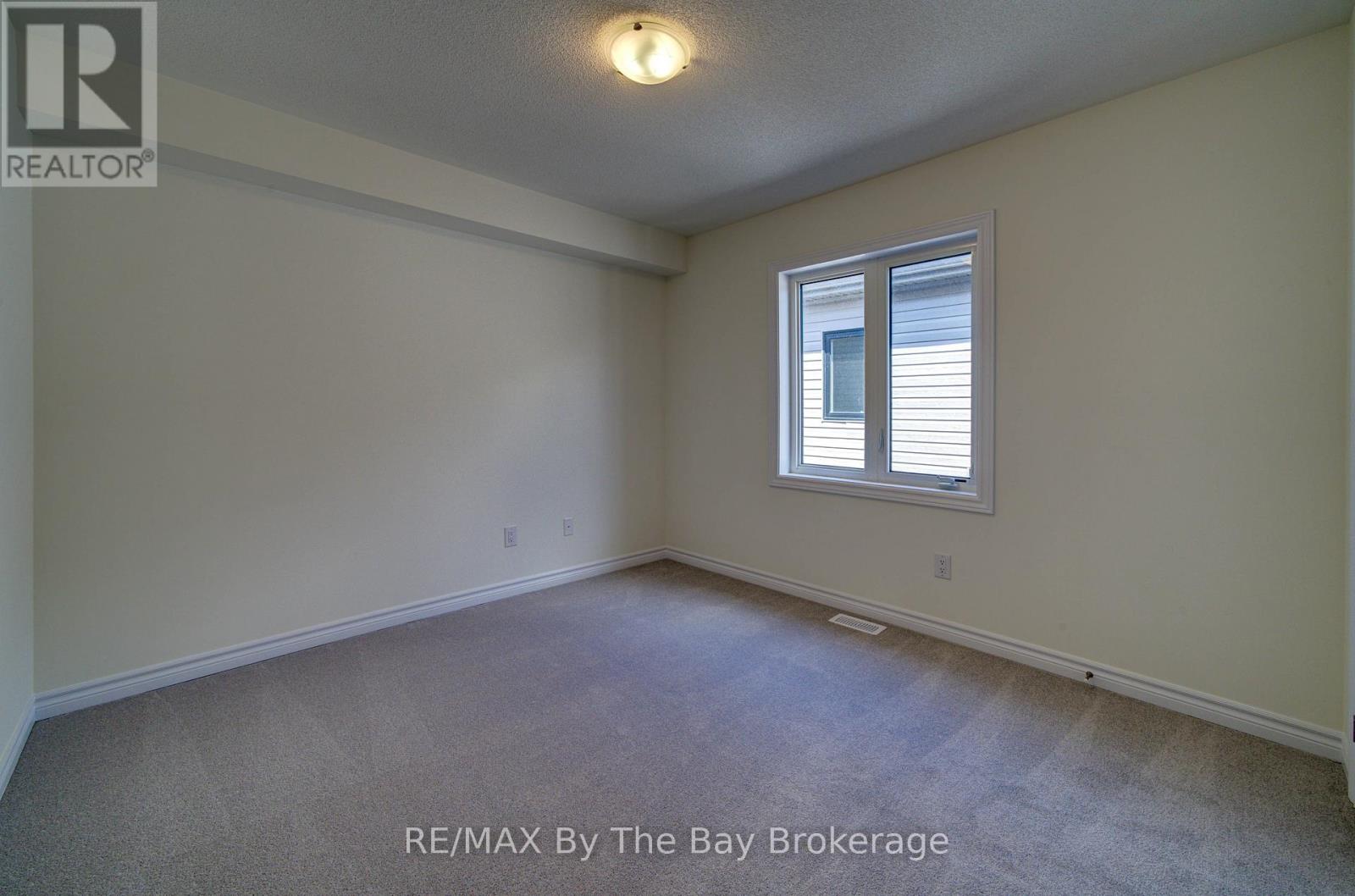 61 Rosanne Circle, Wasaga Beach, Ontario  L9Z 0M8 - Photo 23 - S13066198