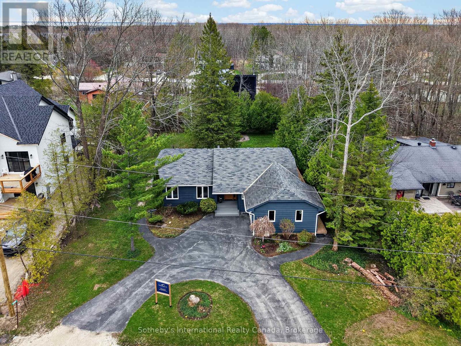 111 Patricia Drive, Blue Mountains, Ontario  L9Y 0P1 - Photo 2 - X13066702