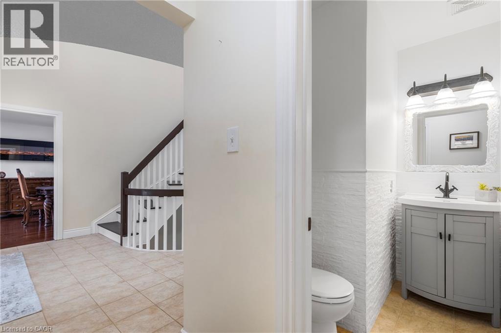 10 Vega Crescent, Stoney Creek, Ontario  L8E 4S7 - Photo 16 - 40823540
