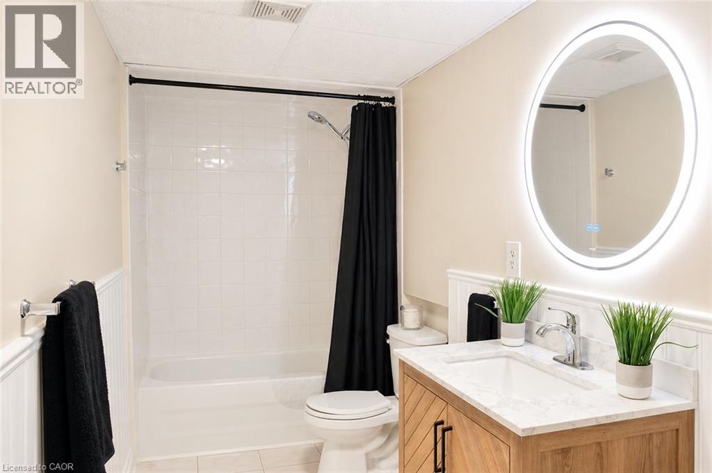 10 Vega Crescent, Stoney Creek, Ontario  L8E 4S7 - Photo 30 - 40823540