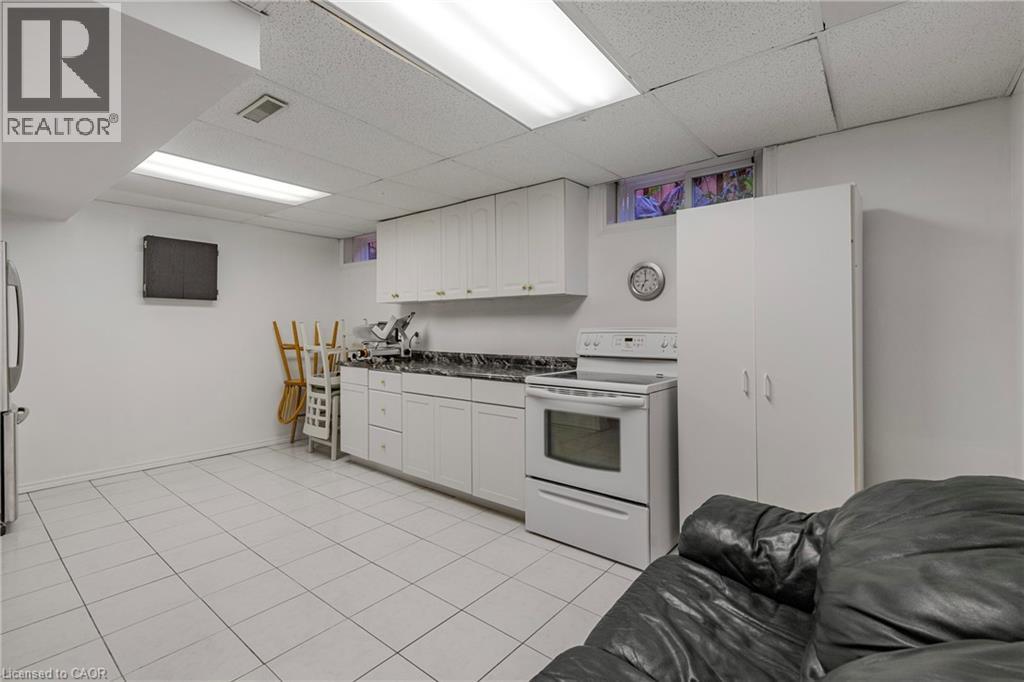 10 Vega Crescent, Stoney Creek, Ontario  L8E 4S7 - Photo 34 - 40823540