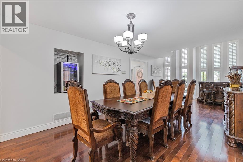10 Vega Crescent, Stoney Creek, Ontario  L8E 4S7 - Photo 4 - 40823540