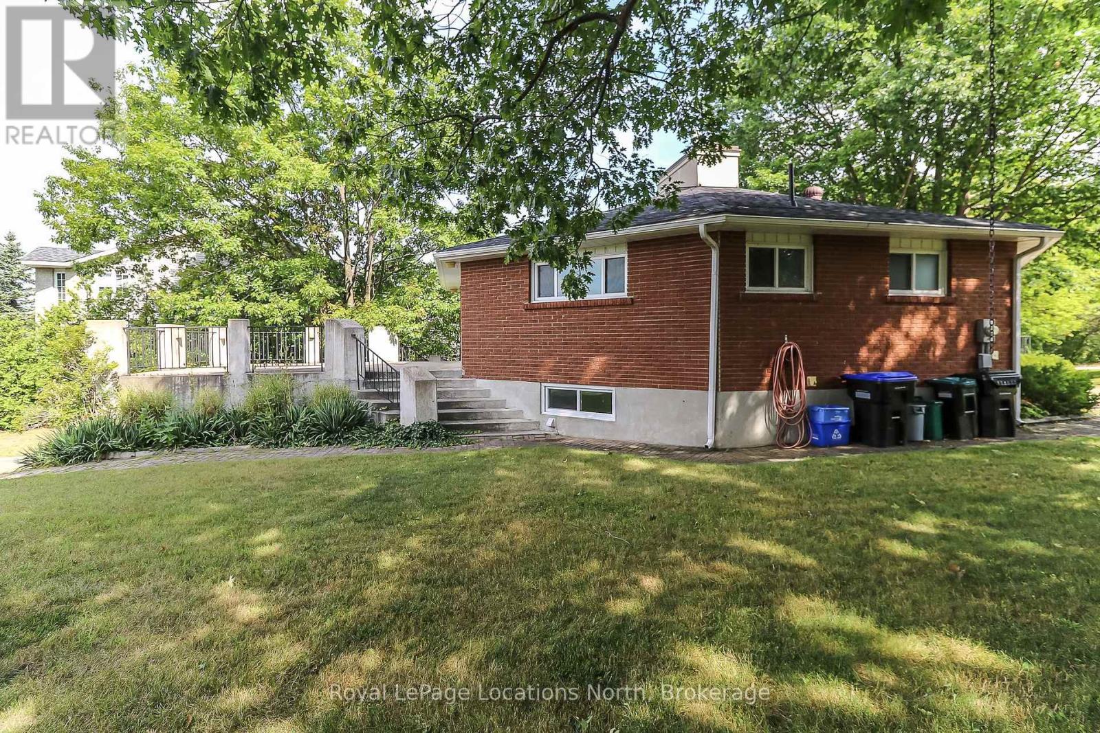 10 Sunset Court, Wasaga Beach, Ontario  L9Z 2A9 - Photo 39 - S13066992