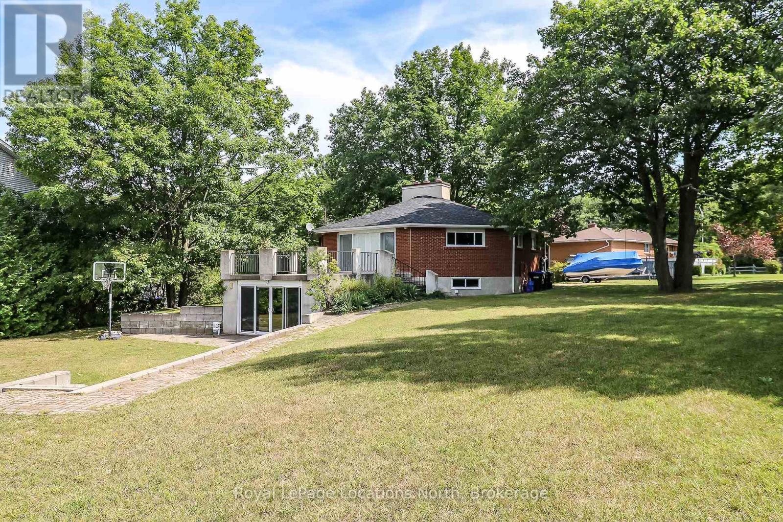 10 Sunset Court, Wasaga Beach, Ontario  L9Z 2A9 - Photo 43 - S13066992