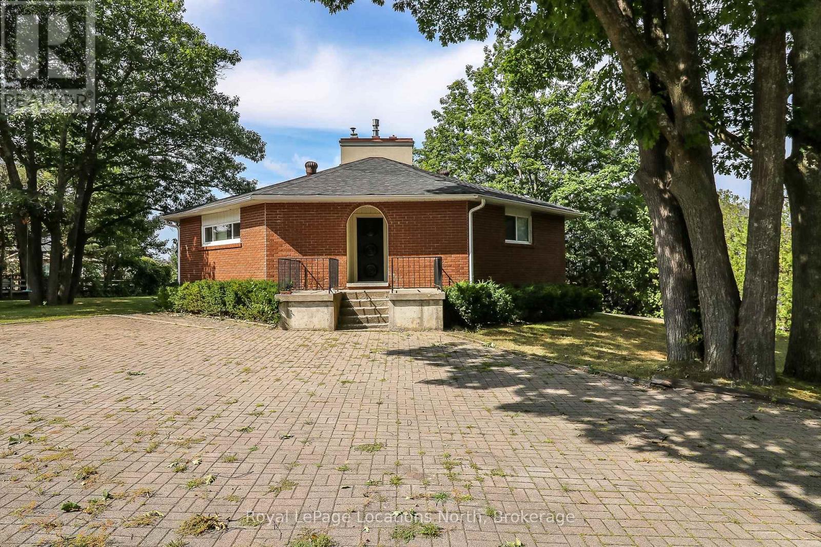 10 Sunset Court, Wasaga Beach, Ontario  L9Z 2A9 - Photo 45 - S13066992