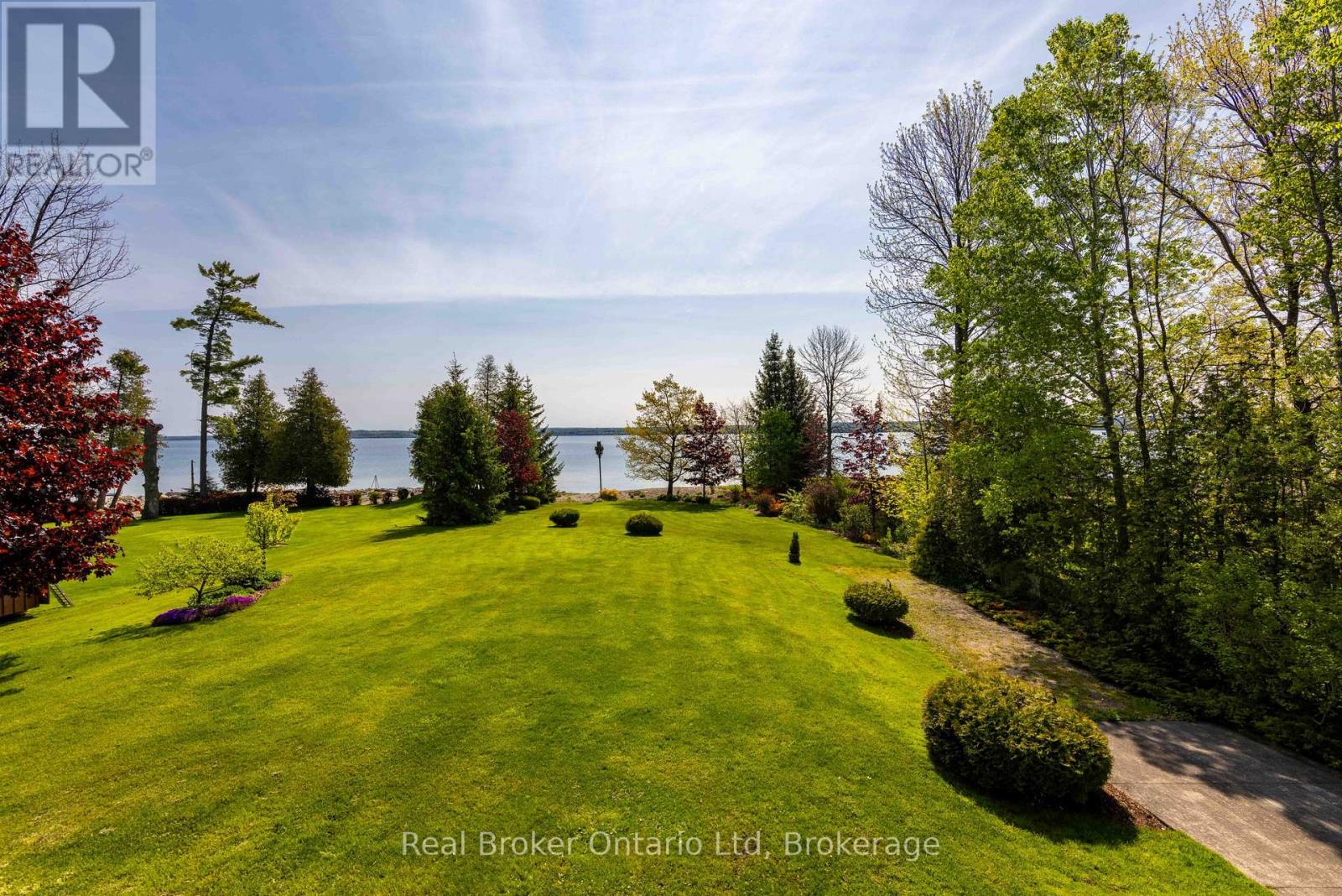 361 Balmy Beach Road, Georgian Bluffs, Ontario  N4K 5N4 - Photo 17 - X13067046