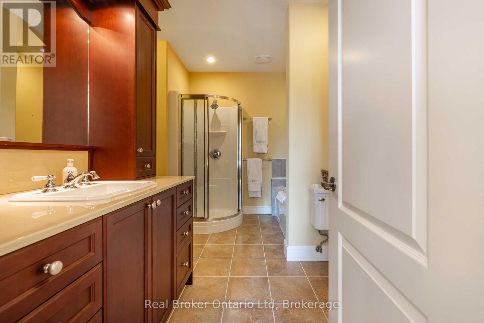 361 Balmy Beach Road, Georgian Bluffs, Ontario  N4K 5N4 - Photo 37 - X13067046