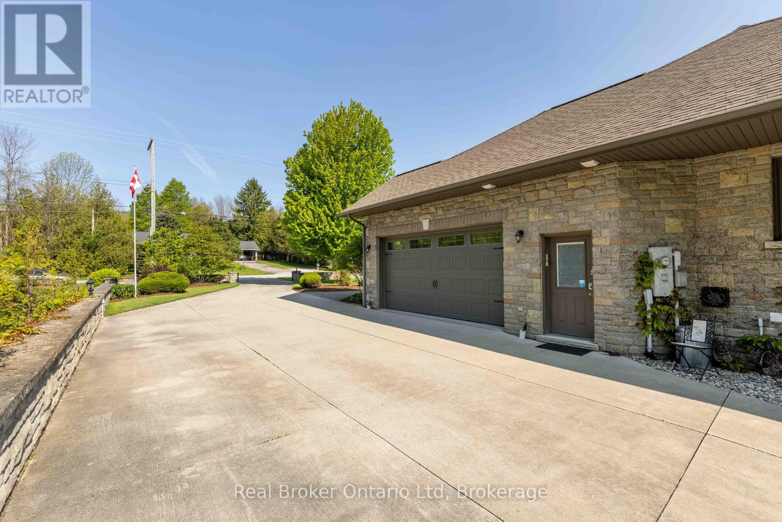 361 Balmy Beach Road, Georgian Bluffs, Ontario  N4K 5N4 - Photo 47 - X13067046