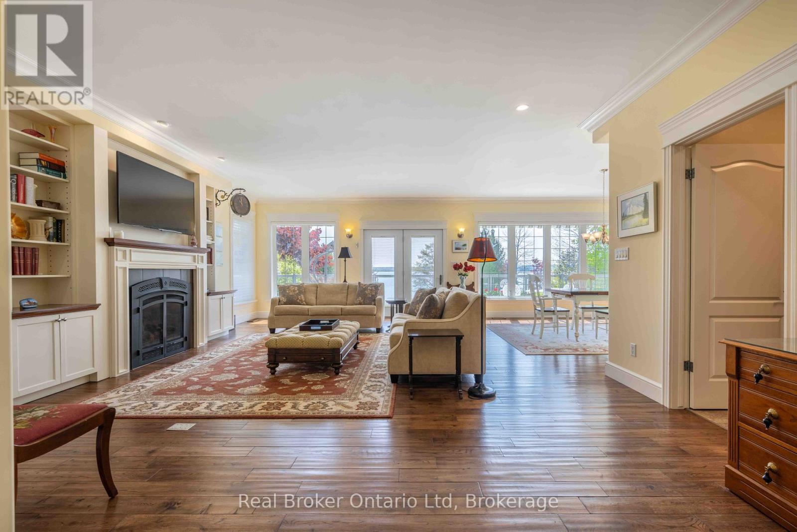 361 Balmy Beach Road, Georgian Bluffs, Ontario  N4K 5N4 - Photo 6 - X13067046