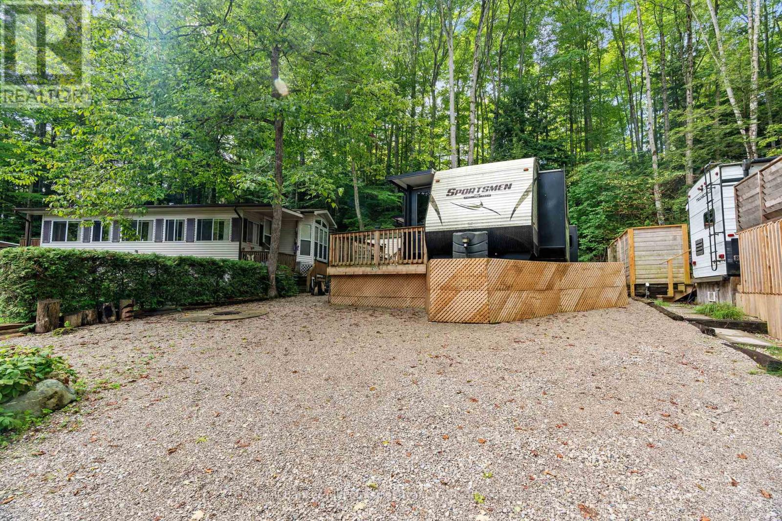 277 Shady Lane, Bluewater, Ontario  N0M 1G0 - Photo 20 - X13067102