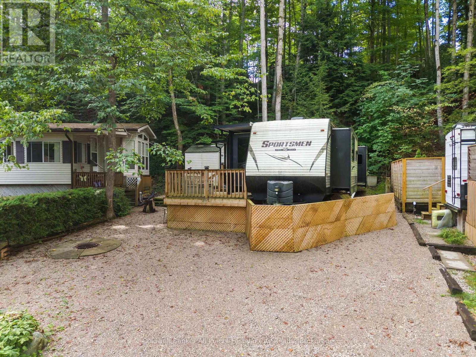 277 Shady Lane, Bluewater, Ontario  N0M 1G0 - Photo 5 - X13067102