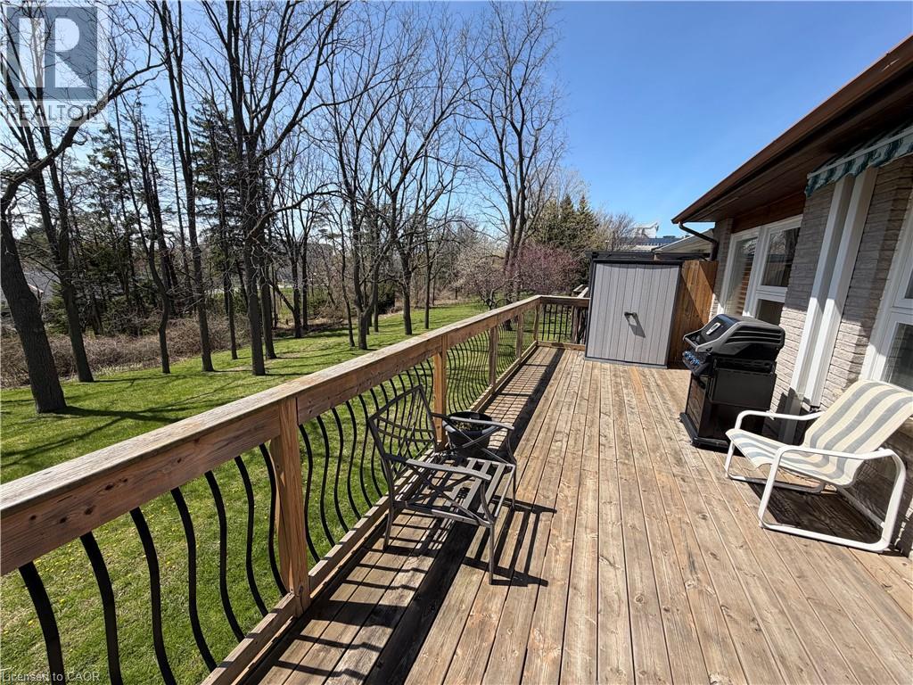 31 Bishop Tonnos Way, Hamilton, Ontario  L9B 2L7 - Photo 15 - 40824792