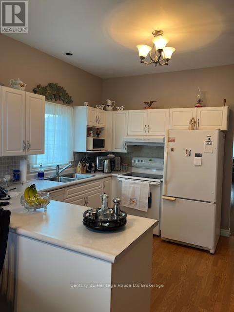 1 - 21 Balazs Court, Tillsonburg, Ontario  N4G 5W6 - Photo 8 - X13067754