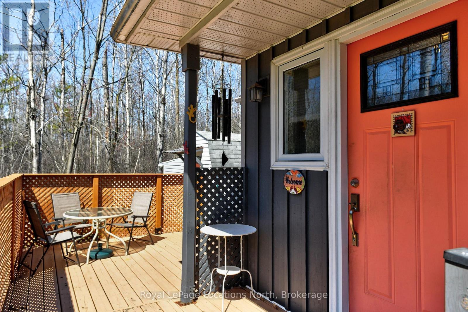18 Prince Charles Avenue, Springwater, Ontario  L0L 1P0 - Photo 11 - S13067922