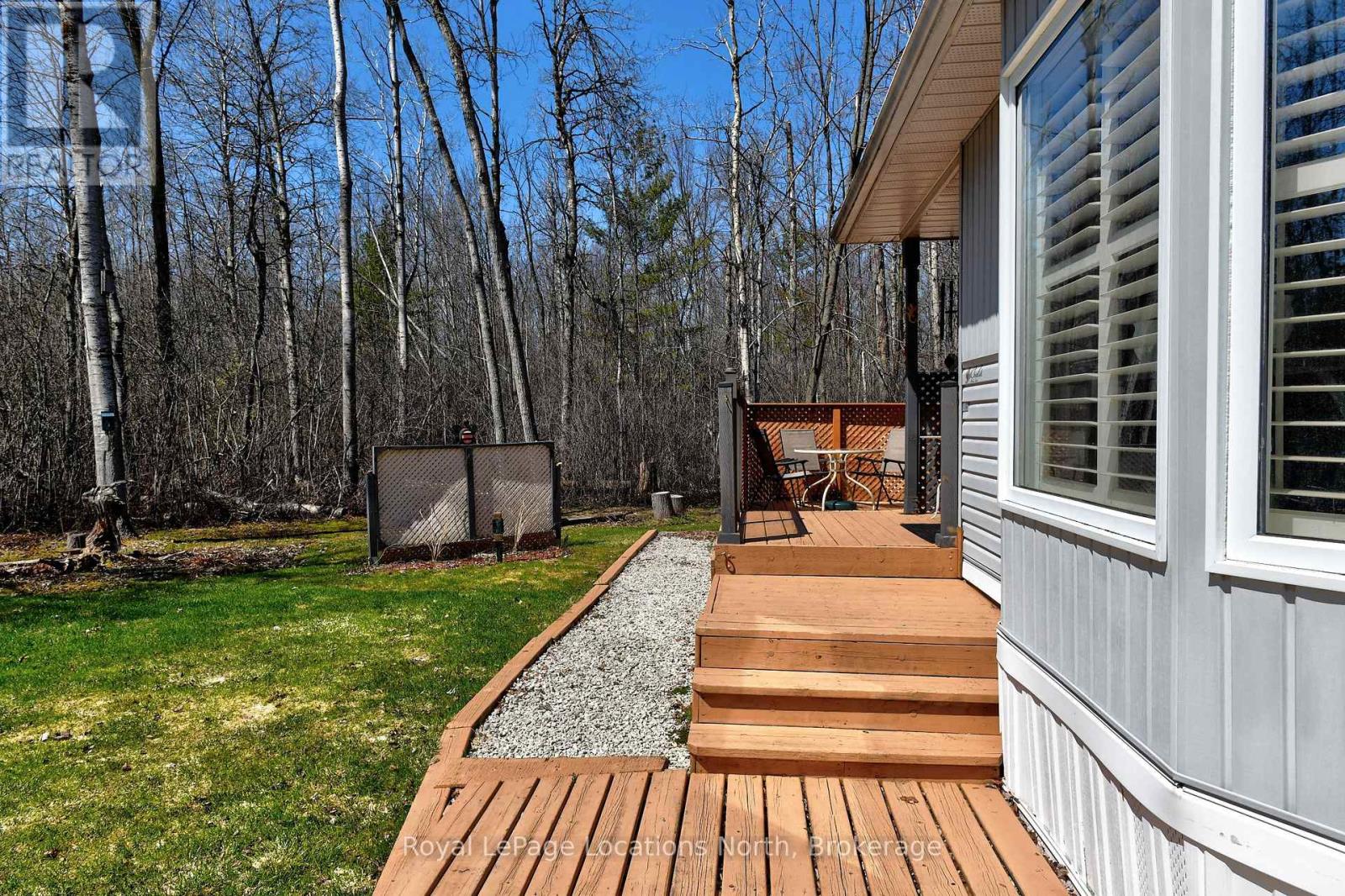 18 Prince Charles Avenue, Springwater, Ontario  L0L 1P0 - Photo 12 - S13067922