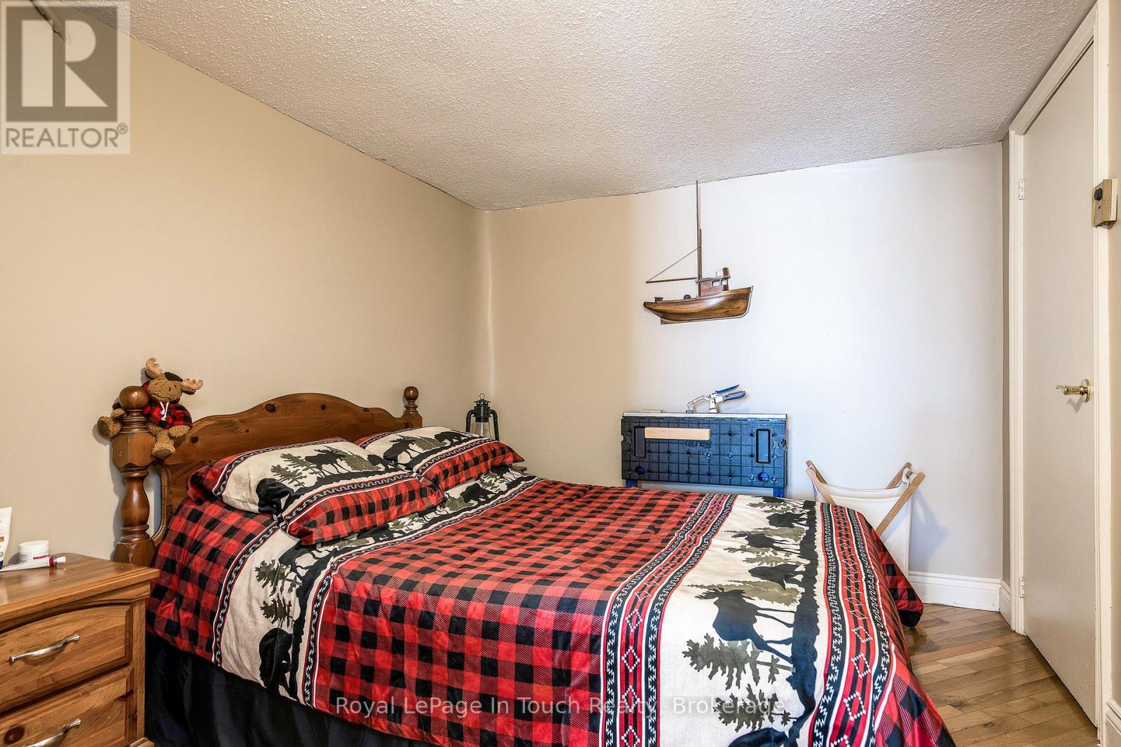 8 Tiny Beaches Road S, Tiny, Ontario  L0L 2J0 - Photo 37 - S13067936