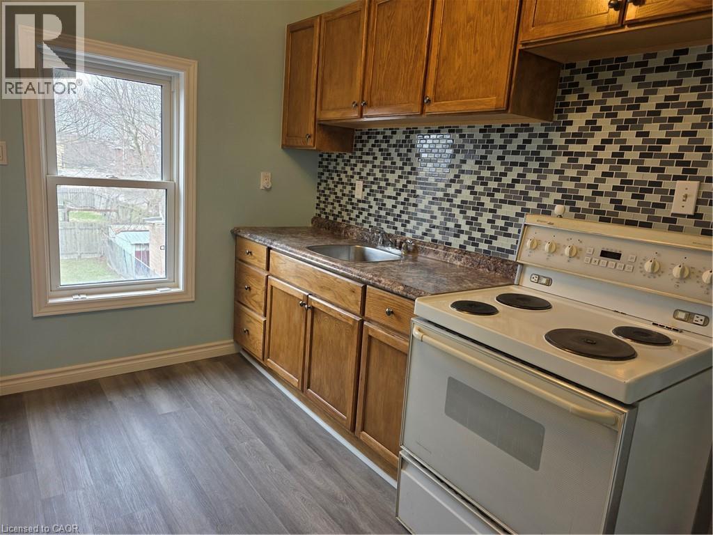 182 Marlborough Street, Brantford, Ontario  N3S 4S9 - Photo 31 - 40826142
