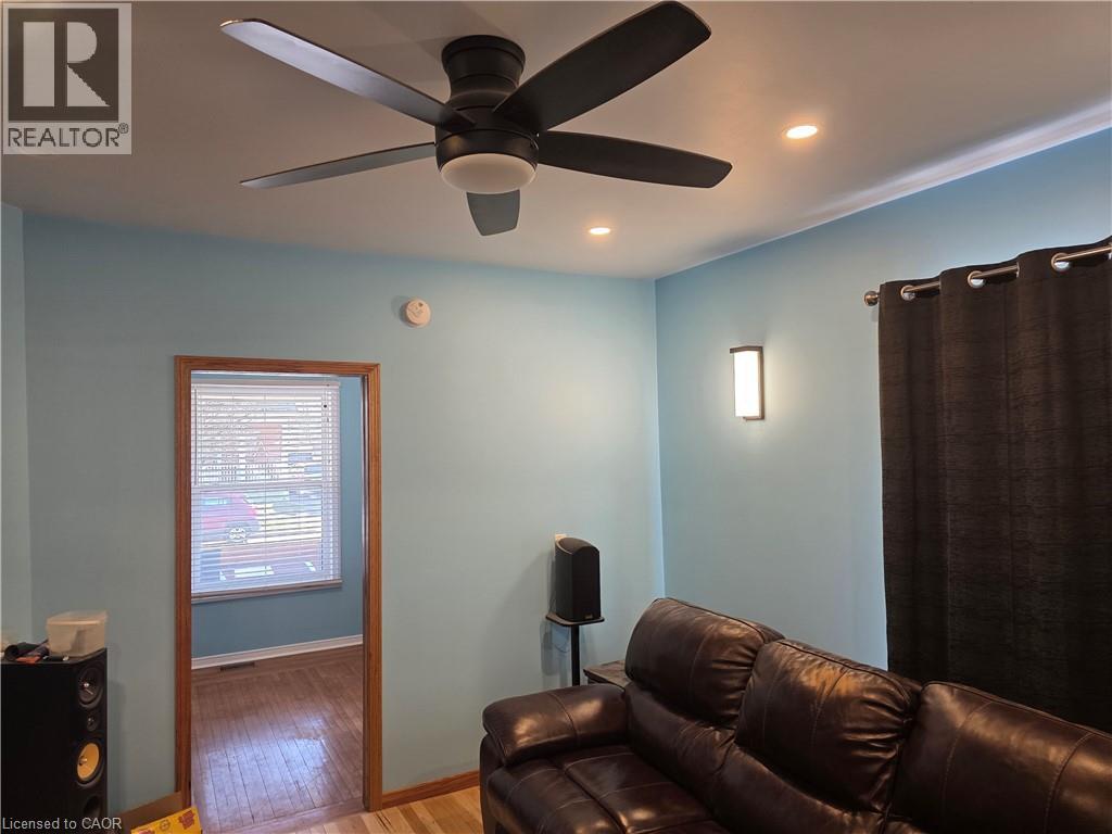 182 Marlborough Street, Brantford, Ontario  N3S 4S9 - Photo 8 - 40826142