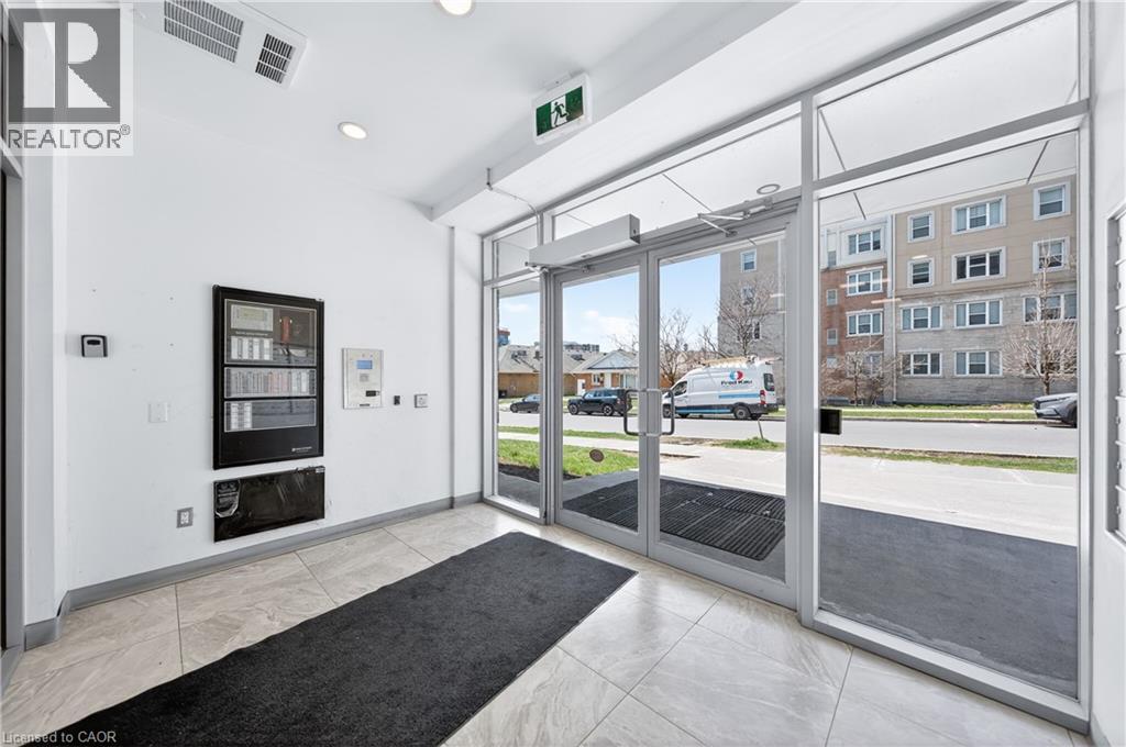 246 Lester Street Unit# Ph-03, Waterloo, Ontario  N2L 0H1 - Photo 6 - 40823655