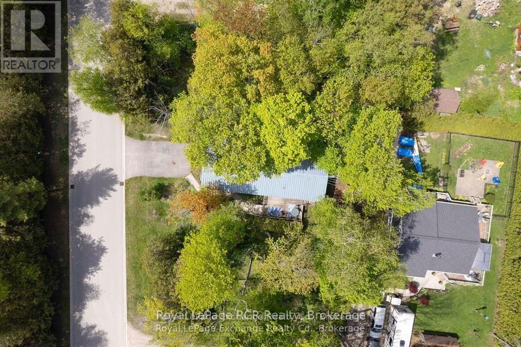 112 Huron Road, Huron-Kinloss, Ontario  N2Z 2X3 - Photo 17 - X13068516