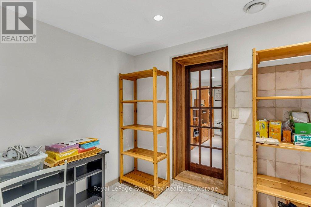 40 Keats Crescent, Guelph, Ontario  N1G 3B2 - Photo 29 - X13068634