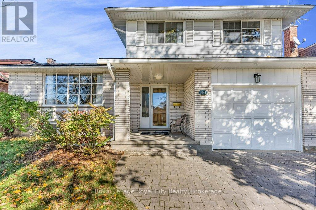 40 Keats Crescent, Guelph, Ontario  N1G 3B2 - Photo 3 - X13068634