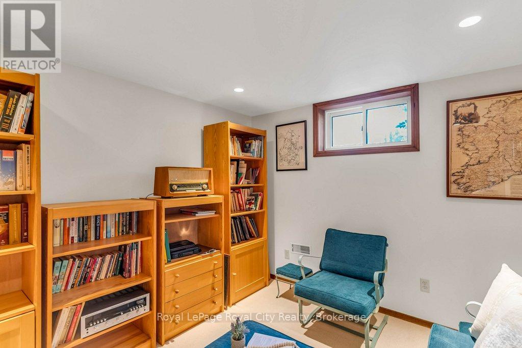40 Keats Crescent, Guelph, Ontario  N1G 3B2 - Photo 31 - X13068634