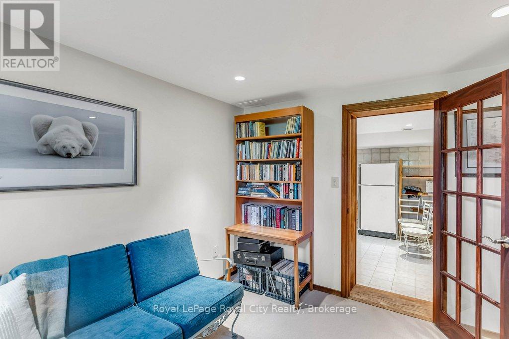 40 Keats Crescent, Guelph, Ontario  N1G 3B2 - Photo 32 - X13068634