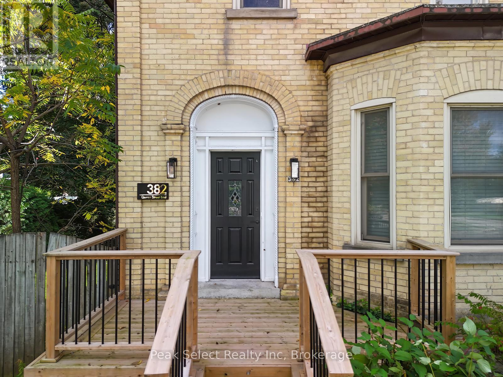 382 Queen Street E, St. Marys, Ontario  N4X 1B2 - Photo 3 - X13068732