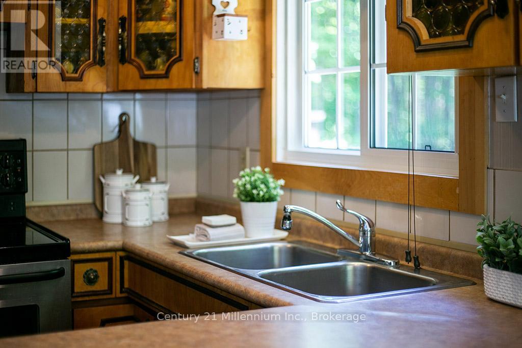 495115 Grey 2 Road, Blue Mountains, Ontario  N0H 2E0 - Photo 14 - X13069086