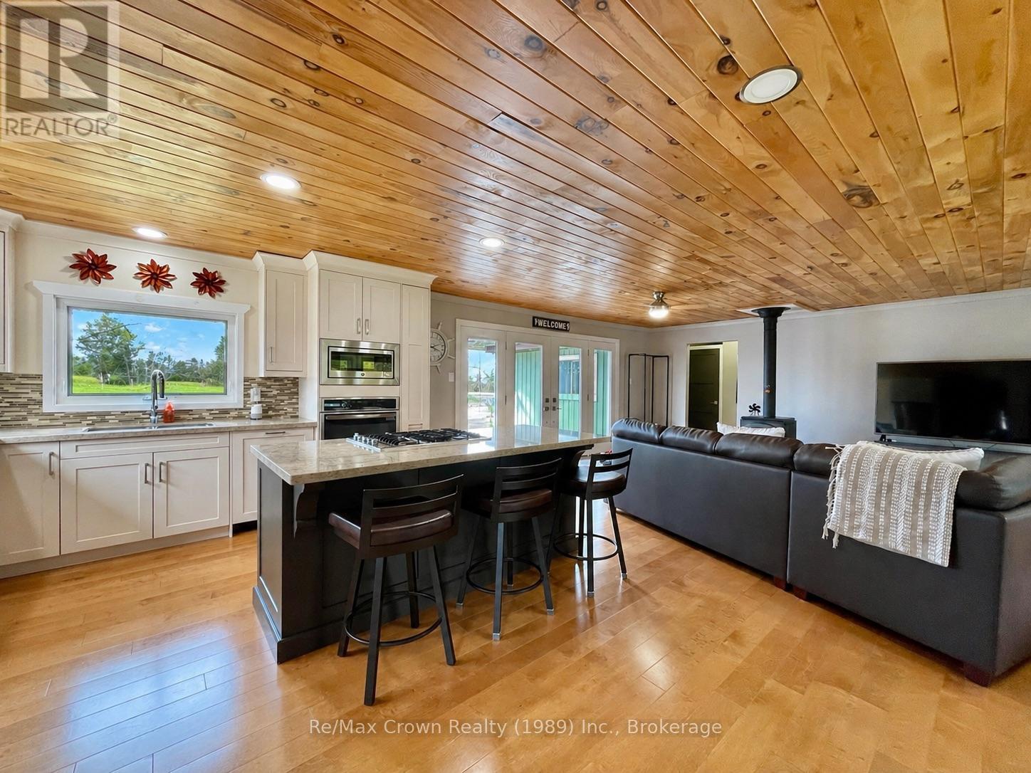 108 Murphy Drive, Parry Sound Remote Area, Ontario  P0H 1N0 - Photo 7 - X13069376