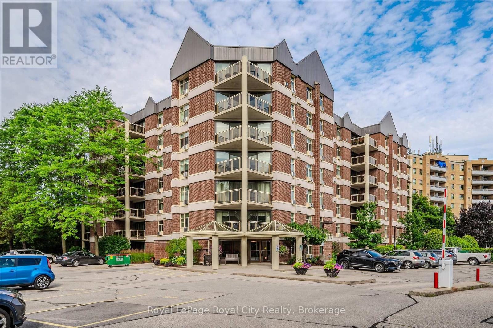 507 - 8 Christopher Court, Guelph, Ontario  N1G 4N7 - Photo 3 - X13069378