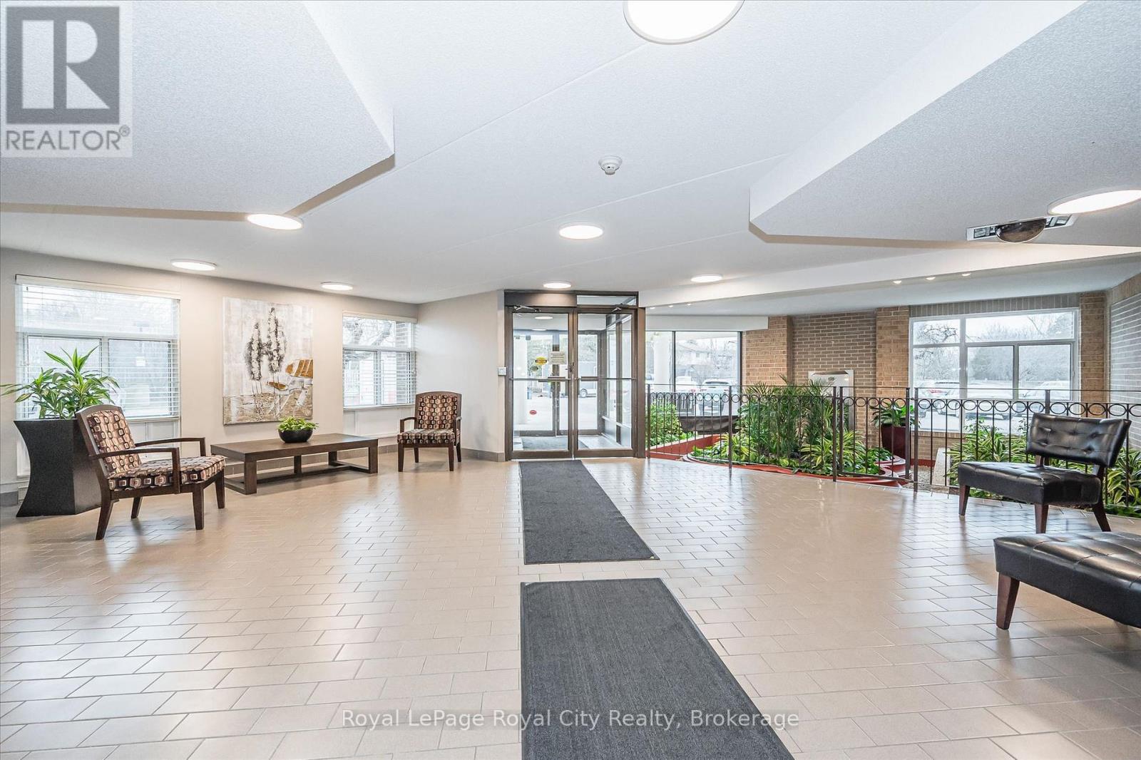 507 - 8 Christopher Court, Guelph, Ontario  N1G 4N7 - Photo 7 - X13069378