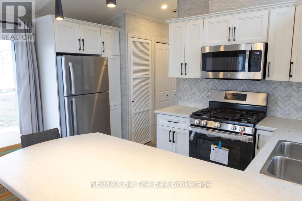 69 - 3282 Ogdens Beach Road, Tay, Ontario  L9S 2K6 - Photo 8 - S13069820