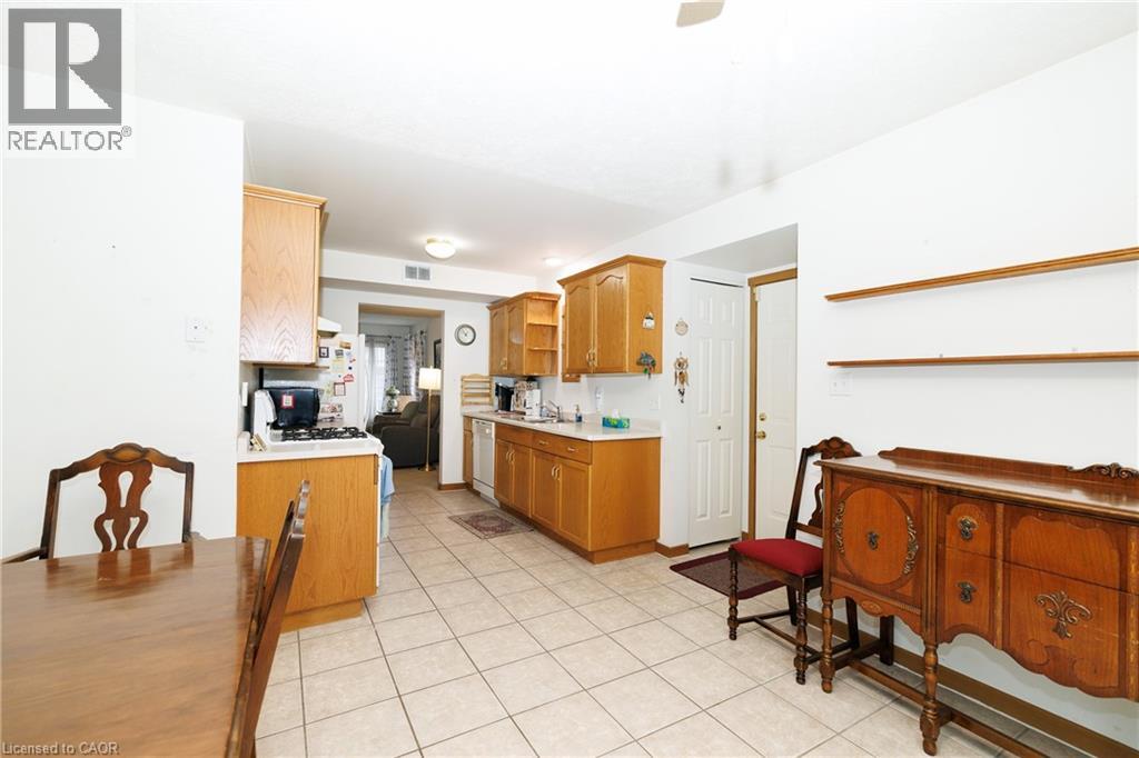 424 John Street, Dunnville, Ontario  N1A 2R2 - Photo 11 - 40825928