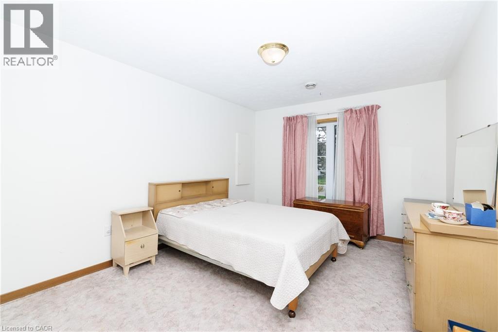 424 John Street, Dunnville, Ontario  N1A 2R2 - Photo 18 - 40825928