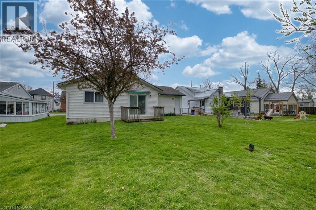 424 John Street, Dunnville, Ontario  N1A 2R2 - Photo 23 - 40825928