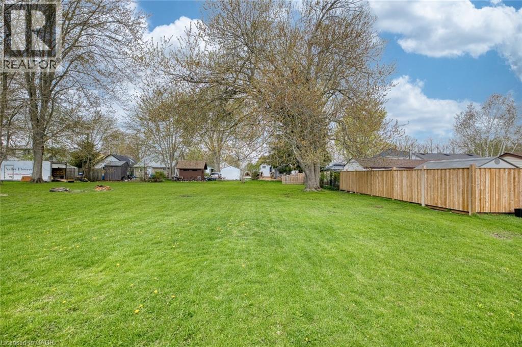 424 John Street, Dunnville, Ontario  N1A 2R2 - Photo 24 - 40825928