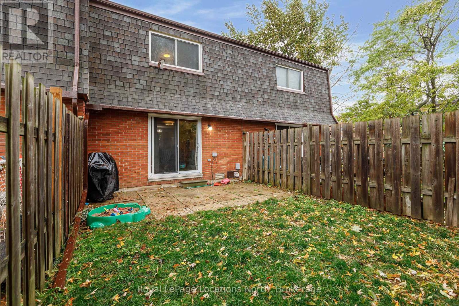 590 Tenth Street, Collingwood, Ontario  L9Y 4C1 - Photo 18 - S13070170
