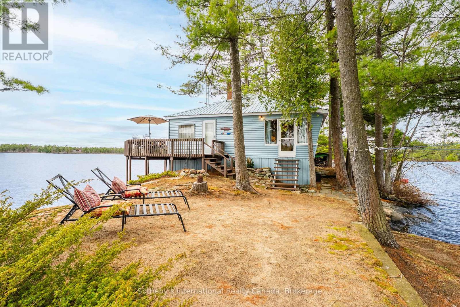 1 1kl - Retlaw Island Kahshe Lake, Gravenhurst, Ontario  P0E 1G0 - Photo 10 - X13070460
