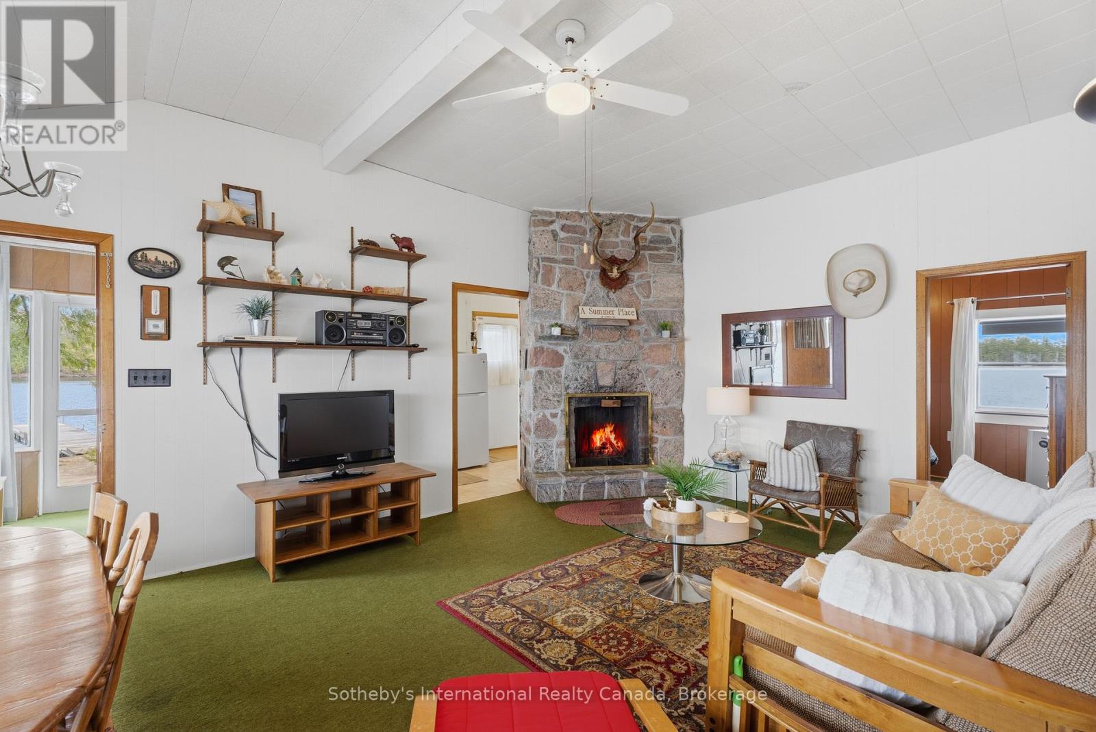 1 1kl - Retlaw Island Kahshe Lake, Gravenhurst, Ontario  P0E 1G0 - Photo 17 - X13070460