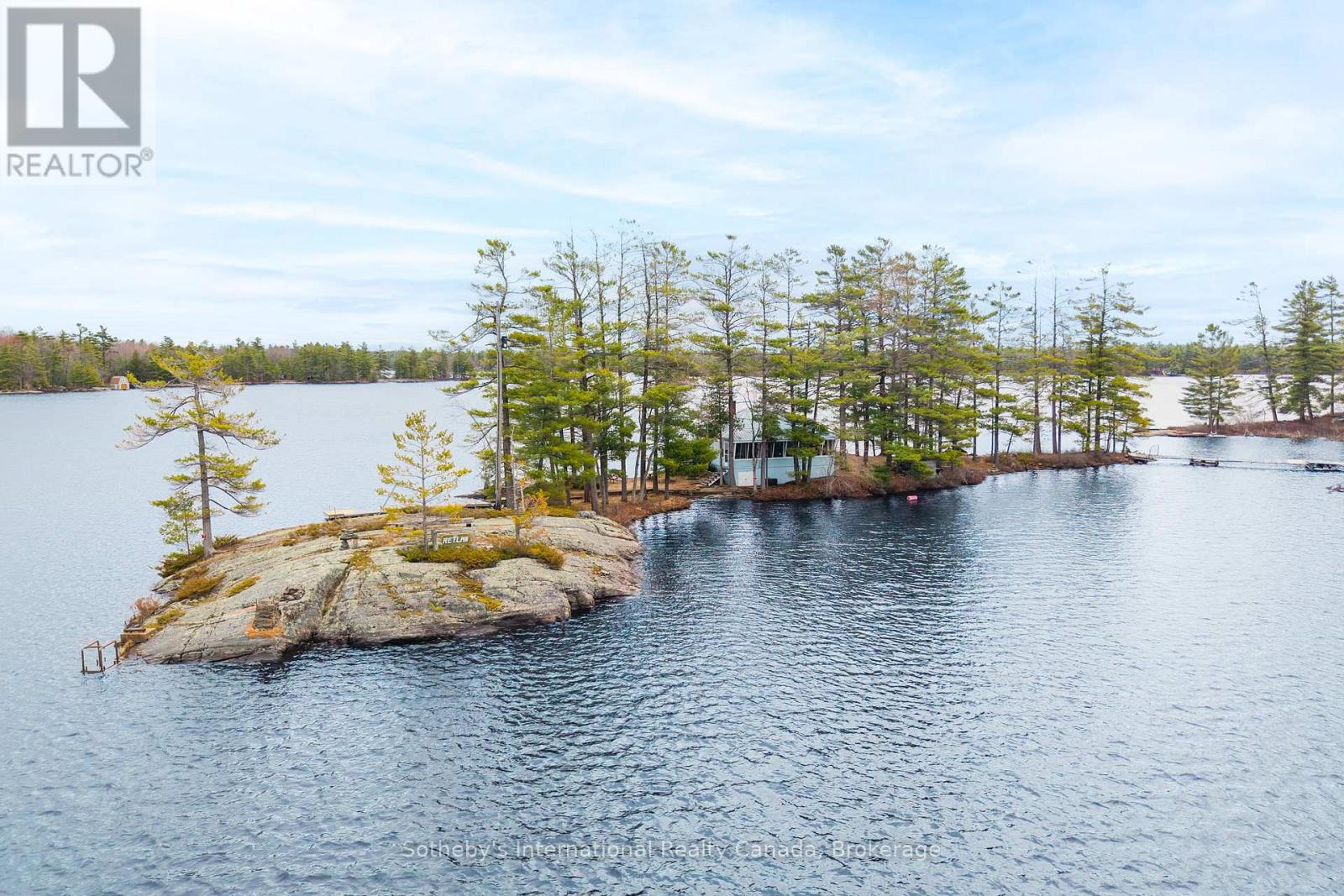 1 1kl - Retlaw Island Kahshe Lake, Gravenhurst, Ontario  P0E 1G0 - Photo 49 - X13070460