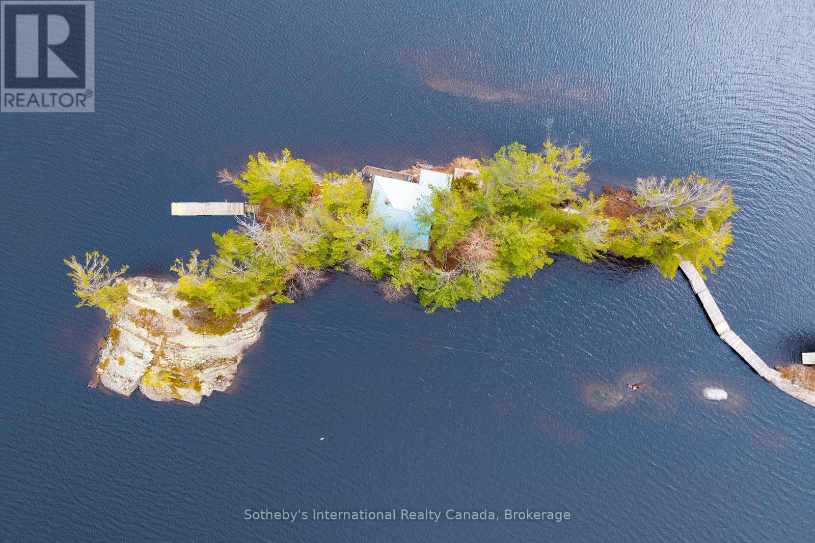 1 1kl - Retlaw Island Kahshe Lake, Gravenhurst, Ontario  P0E 1G0 - Photo 7 - X13070460