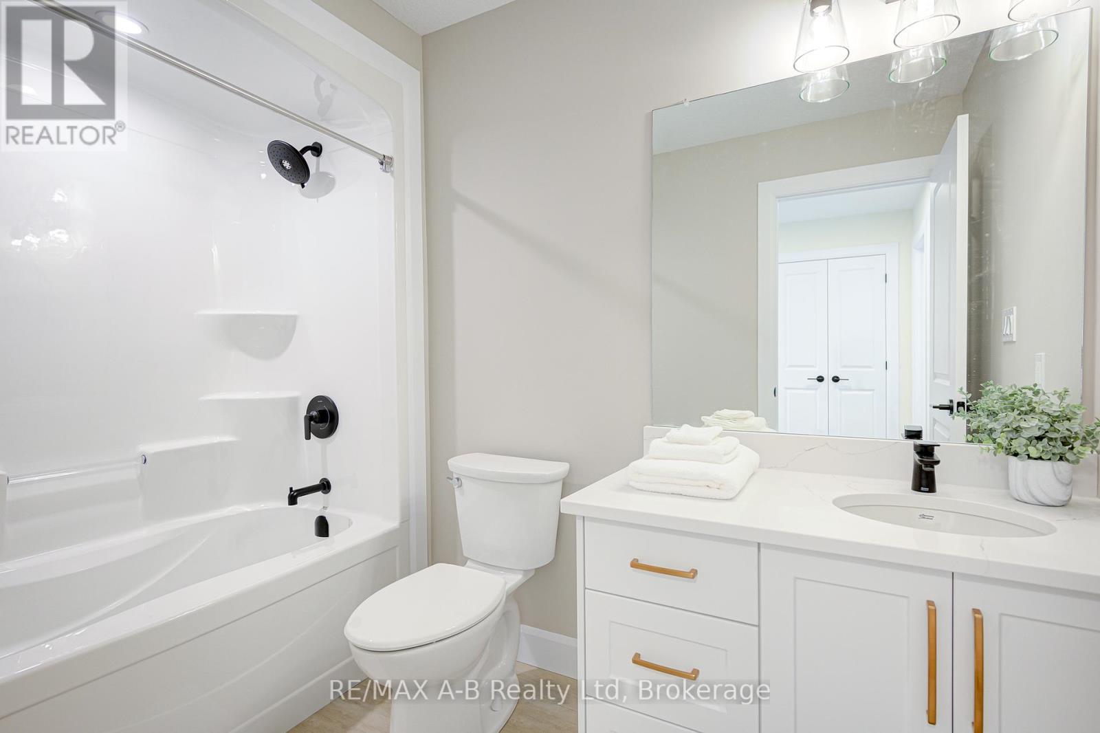 30 Linda Drive, Huron East, Ontario  N0K 1W0 - Photo 24 - X13070580