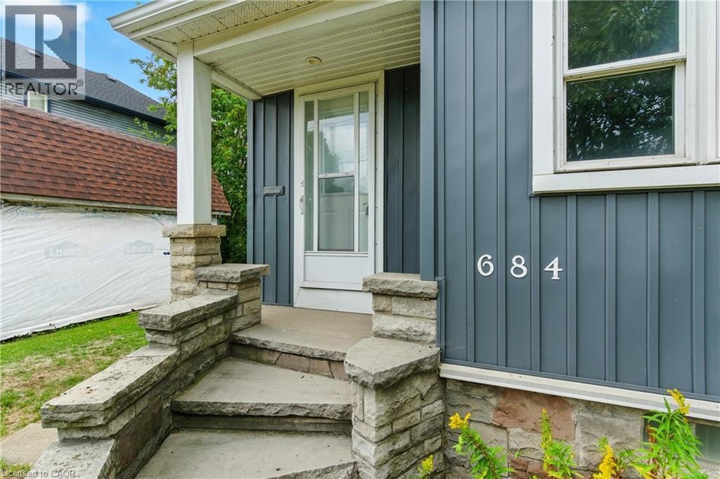 684 Beach Boulevard, Hamilton, Ontario  L8H 6Y4 - Photo 6 - 40825513