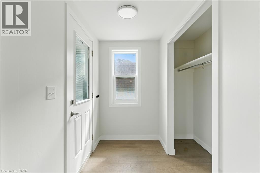 684 Beach Boulevard, Hamilton, Ontario  L8H 6Y4 - Photo 7 - 40825513