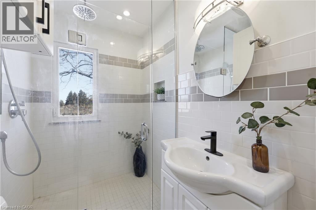 74 Freelton Road, Hamilton, Ontario  L8B 0Z3 - Photo 18 - 40826225