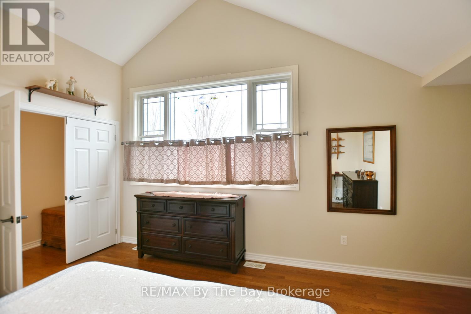 5 Falvo Street, Wasaga Beach, Ontario  L9Z 1J6 - Photo 22 - S13071020