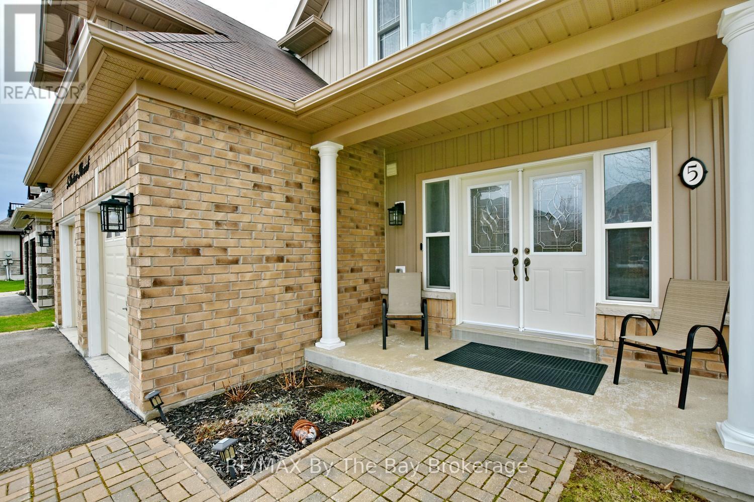5 Falvo Street, Wasaga Beach, Ontario  L9Z 1J6 - Photo 34 - S13071020