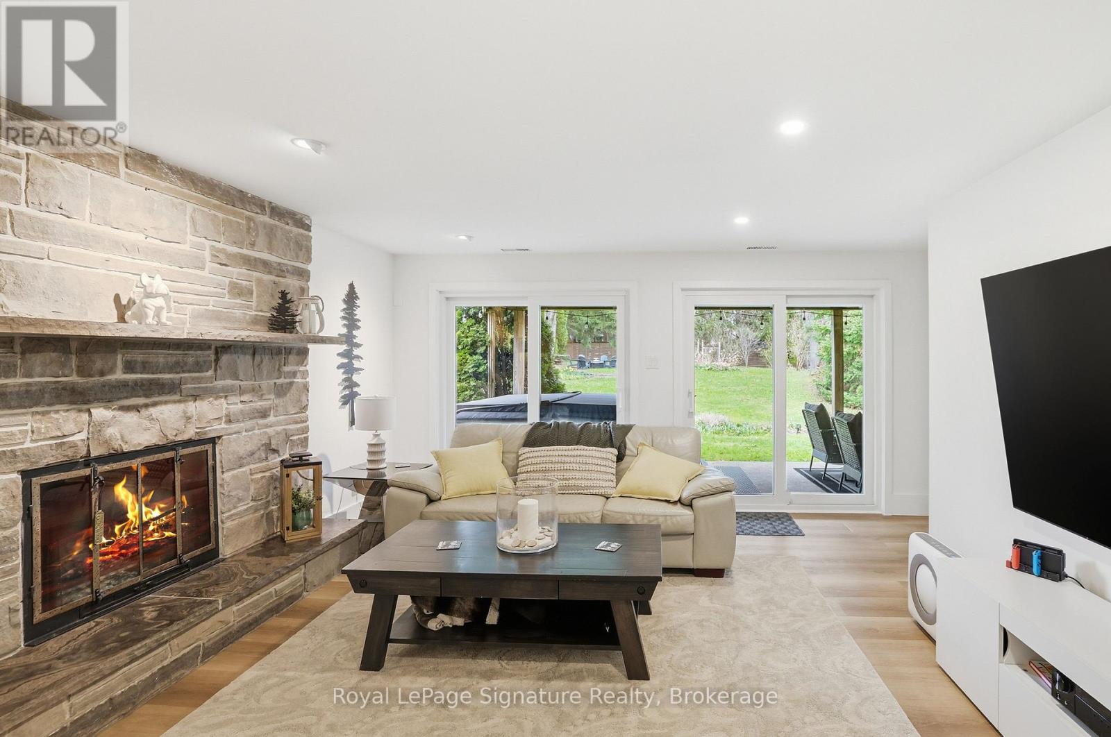 98 Moore Crescent, Blue Mountains, Ontario  N0H 2P0 - Photo 19 - X13071100